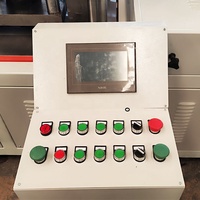 Machine de formage de poudre à quatre colonnes servo-assistée de 100 tonnes, utilisée pour la fabrication de matériaux pour filets de pêche et d'aliments pour poissons