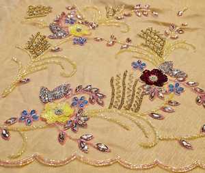 Tissu perlé de luxe de qualité supérieure avec Zircon fait à la main 100% Polyester meilleur prix d'exportation du fabricant indien - Product Image 2