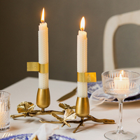Centre de table et décoration en métal minimaliste en forme de tronc d'arbre avec libellule, pour bougies et compositions florales