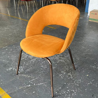 Chaise de salle à manger moderne pour restaurant commercial, ensemble de table, mobilier de luxe en velours avec pieds dorés, chaises en métal pour événements