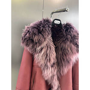 Nuovo <span class=keywords><strong>Cappotto</strong></span> Donna Autunno Inverno 2025, Lussuoso Stile Francese, Elegante Sfumatura <span class=keywords><strong>Fucsia</strong></span>, Chic con Cintura, Risvolto, Corto in Pelliccia Shearling - Product Image 3
