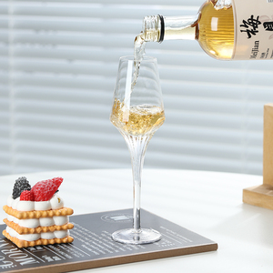 Flûtes en cristal de verre clair personnalisées 130ml forme biseautée style de luxe/mariage de vin/cadeaux d'affaires Logo de couleur personnalisé - Product Image 4