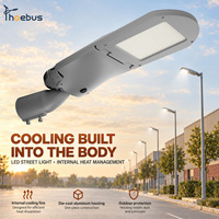 Lampadaire LED à haut rendement lumineux et économique avec lentille optique pour l'éclairage routier urbain large