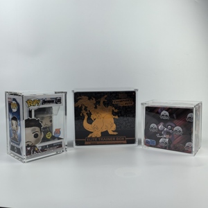 Estuche Acrílico Lavable y Ligero ETB 5+8mm, Caja de Exhibición para Ropa Elite Trainer, Cierre Magnético, Fácil Montaje, 99% de Protección UV - Product Image 2