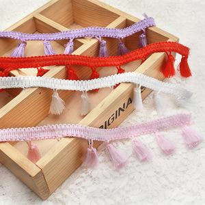 Nhà Máy Bán sỉ 4.5 cm Polyester đầy màu sắc chổi rìa tua ren cho bộ đồ giường may mặc nhà dệt - Product Image 1