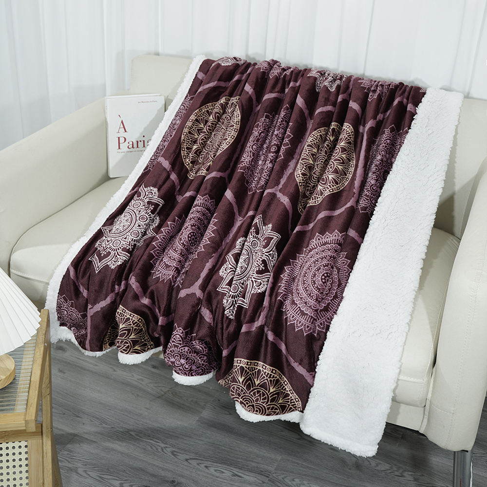 สีแดงไวน์