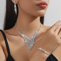 Ensemble de bijoux de mariage en gros - Collier et boucles d'oreilles magnifiques pour accessoires de robe de mariée et de banquet