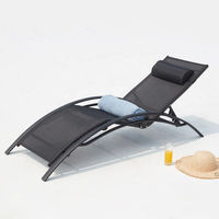 Chaise longue commerciale à cadre en aluminium à 4 positions avec tissu en fronde pour les salons des hôtels du patio extérieur