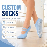 Chaussettes de yoga antidérapantes OEM pour femmes, en coton respirant, pour entraînement de Pilates en intérieur, avec logo personnalisé, invisibles et à grip, avec lanières