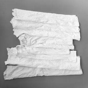 Trapos de Algodón Lisos al por Mayor, Trapos Industriales, Trapos Blancos Reciclados de Camisetas con Estampado, Trapos de Algodón para Limpieza - Product Image 1