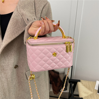 Nouveau design 2026 – Sac à main de luxe en cuir PU pour femme, sac à bandoulière de haute qualité avec motif losanges et chaîne, vente chaude directe usine