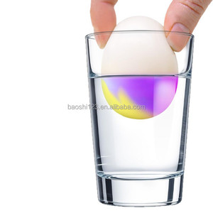 Jouet anti-stress en forme d'œuf de Pâques en TPR souple et moelleux, petite taille, activé par l'eau, changeant de couleur, idéal pour les cadeaux - Product Image 4