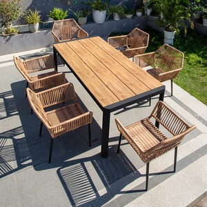 Juego de muebles de jardín popular 2024, <span class=keywords><strong>bistro</strong></span>, patio trasero, restaurante, patio, mesa de comedor, sillas y mesas de fiesta en el jardín de aluminio - Product Image 1