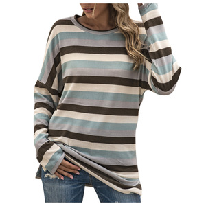 Sweat-shirt décontracté à imprimé pour femmes en gros avec logo - Product Image 1