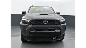 PRIX D'ENCHÈRE POUR VÉHICULE SUV <span class=keywords><strong>TOYOTA</strong></span> <span class=keywords><strong>4RUNNER</strong></span> 2024-2025 D'OCCASION EN EXCELLENT ÉTAT, FULL OPTION, DISPONIBLE POUR LIVRAISON - Product Image 4