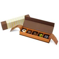 Boîte à chocolat artisanale de luxe avec impression de logo personnalisée, étanche, portable, avec gaufrage, emballage de cartes en relief sur le dessus et le dessous