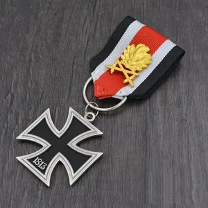 Groothandel Custom Logo Ons Duits Persoonlijke All Veteraan Medaille China Emaille Metalen Ijzeren Kruis Onderscheiding Soldaat Medaille Met Doos Dozen