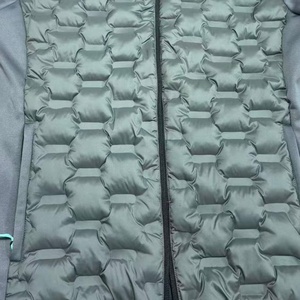 Chaqueta Acolchada con Relleno de Plumón sin Costuras y Construcción Baffle-Box OEM - Product Image 2