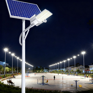 Farola Solar Todo en Uno de 100W con Sensor de Movimiento, IP65 Impermeable, Encendido/Apagado Automático, LED para Iluminación de Carreteras, Jardines y Áreas Exteriores - Product Image 3