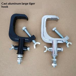 Crochet de fixation en aluminium moulé durable avec serrage à vis robuste et poignée antidérapante pour systèmes de treillis, éclairage de concert, équipements de DJ - Product Image 6