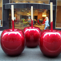 Statue de jardin en résine de fibre de verre Ange Pomme, décoration de porte de grande taille, design 3D sur mesure, extérieur