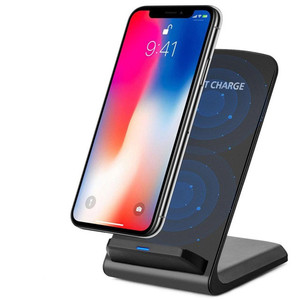 Para <span class=keywords><strong>cargador</strong></span> rápido soporte Pad inalámbrico 2 bobinas para iPhone 11 Pro para <span class=keywords><strong>Samsung</strong></span> para Galaxy Note 5 S7 <span class=keywords><strong>S6</strong></span> <span class=keywords><strong>Edge</strong></span> <span class=keywords><strong>Plus</strong></span> teléfono móvil - Product Image 1