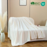 Vente en gros d'usine, couverture en flanelle jacquard personnalisée, couverture en polaire 100% polyester pour la maison