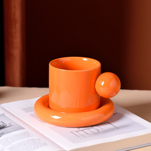 Set di Tazza da Caffè in Ceramica con Piattino e Manico a Sfera di Alta Qualità, Stile INS, Vendita Calda Lelyi - Product Image 6