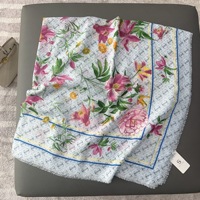 Syal jilbab wanita motif bunga Hari Ibu Indonesia jual panas syal persegi poliester 100% bandana etnik Arab rumbai