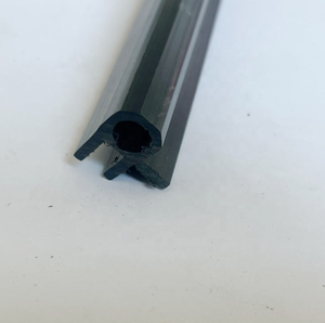 โปรไฟล์พลาสติก PVC/ABS/PE แบบอัดรีด ทนทาน เป็นมิตรกับสิ่งแวดล้อม ดีไซน์ทันสมัย ปรับแต่งได้ รางประตูบานเลื่อนสำหรับใช้ในโรงพยาบาล - Product Image 2