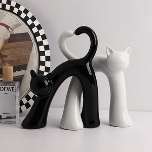 Lusso moderno stile semplice <span class=keywords><strong>bianco</strong></span> nero <span class=keywords><strong>argento</strong></span> forma di gatto ceramica ornamento decorazione per la casa per il soggiorno - Product Image 1