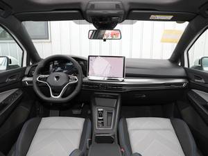 Volkswagen <span class=keywords><strong>Golf</strong></span> Hatchback R-Line 300TSI 1.5T FWD 2025, boîte automatique, moteur essence, pneus R17, Euro VI, conduite à gauche, couleur blanche - Product Image 6