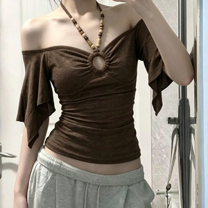 Blouse décontractée d'été pour femme, style Y2K, épaules dénudées, manches évasées irrégulières, en tricot respirant, streetwear - Product Image 1