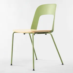נורדי סגנון ירוק פלסטיק נטווד סלון כיסא