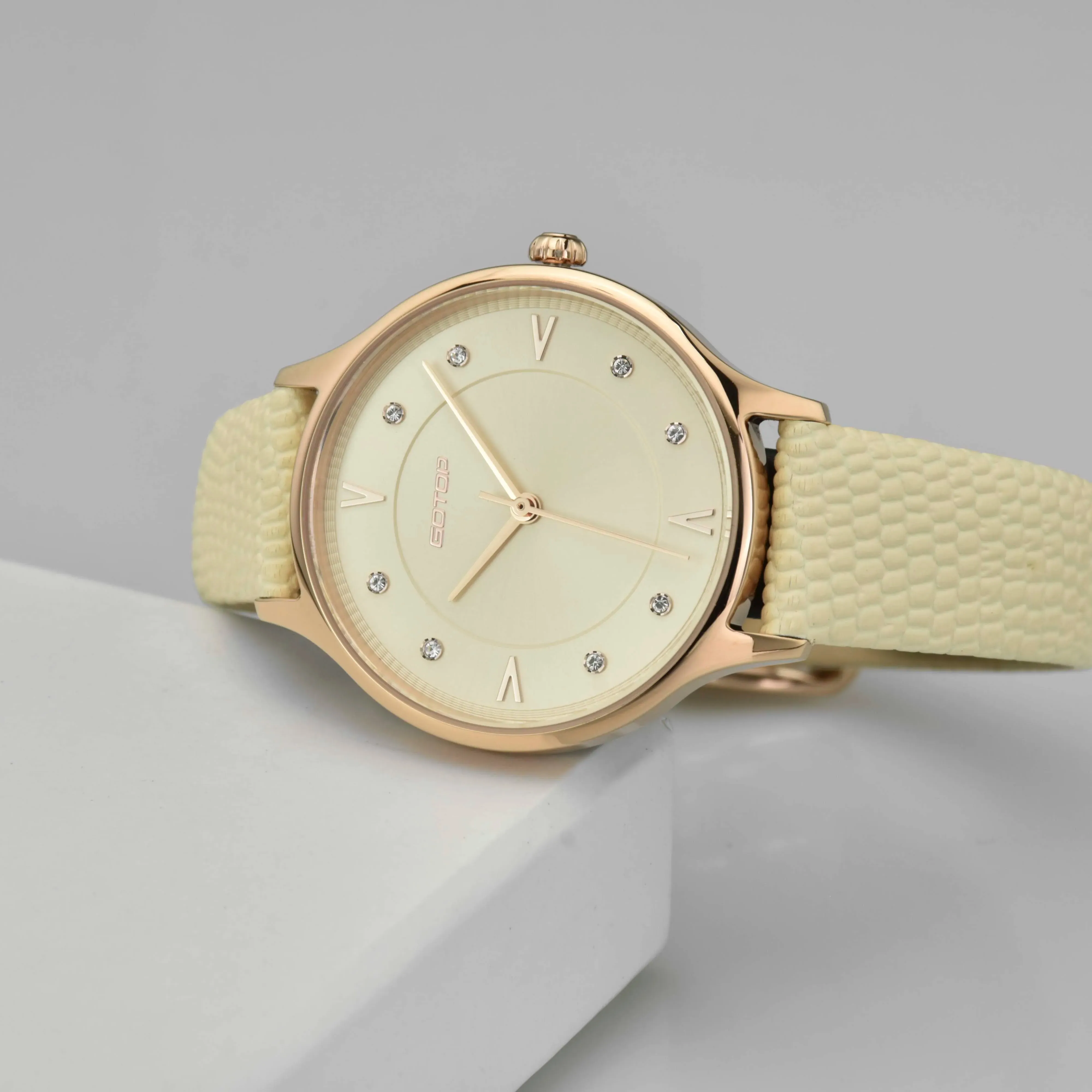 Round Quartz Luxury Made OEM High Quality Woman Watches Simple