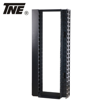 2 postes rack ouvert avec gestion de câble verticale