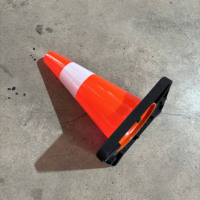 Cône de signalisation routière en PVC durable et réfléchissant, élastique, 12, 18, 28, 36 pouces, blanc, de qualité ingénierie, pour la sécurité et la prévention des collisions