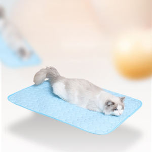 Nouveau tapis de refroidissement pour animaux de compagnie en soie de glace respirante lavable pour chiens et chats coussin d'été réutilisable pour chenils, caisses et lits - Product Image 2