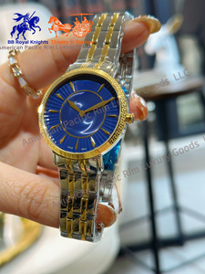 นาฬิกาสปอร์ตแฟชั่นสำหรับผู้หญิง พร้อมกลไกควอตซ์ของ Seiko รุ่นใหม่ หน้าปัดทรงสี่เหลี่ยมเล็ก สายเหล็ก กระจกหน้าปัด - Product Image 4