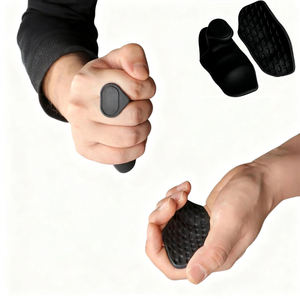 Противоскользящие эргономичные резиновые накладки-держатели для рук для тренировок в спортзале, подтягиваний и поднятия тяжестей - Product Image 1