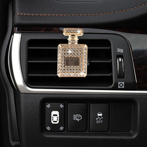 Diamond Perfume Bottle Decor for Car Air <strong>Vent</strong> <strong>Clip</strong> Air Freshener in Auto Interior Decoration Car Aroma <strong>Diffuser</strong> Car Accessories - Product Image 4