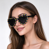 Lunettes de soleil en plastique pour femmes, accessoires de carnaval Mardi Gras, jaunes, vertes, violettes, avec strass en forme de cœur