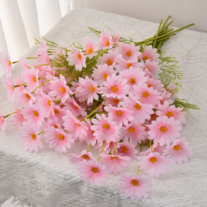 Ins Style 5 têtes minimaliste élégant camomille marguerite <span class=keywords><strong>fleurs</strong></span> artificielles pour salon décoration de la maison photographie - Product Image 2