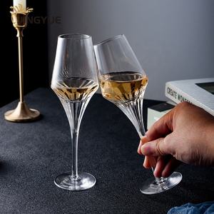 Vente en gros de luxe fait main cristal Whisky Cognac Brandy Snifter pour verres à champagne Tasse de dégustation de <span class=keywords><strong>vin</strong></span> avec boîte cadeau pour le <span class=keywords><strong>vin</strong></span> - Product Image 1
