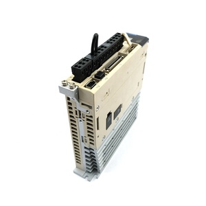 คอนโทรลเลอร์ Sigma-7 รุ่น SGD7S-2R8A00A002 ของแท้ 220V 3 เฟส PLC แบบตั้งโปรแกรมได้ RS485 สำหรับควบคุมการเคลื่อนที่ในอุตสาหกรรม - Product Image 1