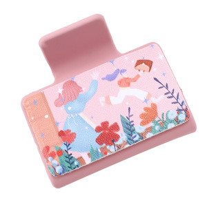 Collection Fête des Mères – Élégante Pince à Cheveux Requin Xiyin en Cuir PU Faite à la Main, Rose Doux, pour un Amour Familial Transfrontalier - Product Image 6