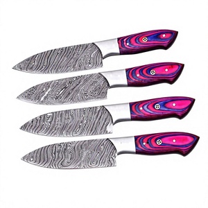 Juego de cuchillos para carne de 4 piezas, cuchillos de chef con hojas de acero de Damasco de 4 mm de grosor, mangos de madera y acero. - Product Image 2