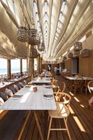 Meubles de salle à manger d'extérieur modernes sur mesure, ensemble de table et de chaises en rotin de haute qualité pour la plage, les parcs, les hôtels, les salles, application extérieure