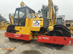 Rouleau à pneus simple d'occasion CC421 Dynapac CA301D, moteur Cummins, haute puissance de terrassement, 12 tonnes, modèle 2020, compactage de chaussée - Product Image 6