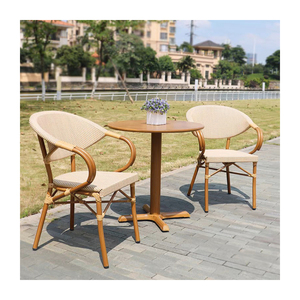 Set da Pranzo per Esterni in <span class=keywords><strong>Vimini</strong></span> Resistente alle Intemperie, Tavolo Rotondo in Vetro <span class=keywords><strong>e</strong></span> 4 Poltrone, Arredamento Rustico da Giardino - Product Image 6